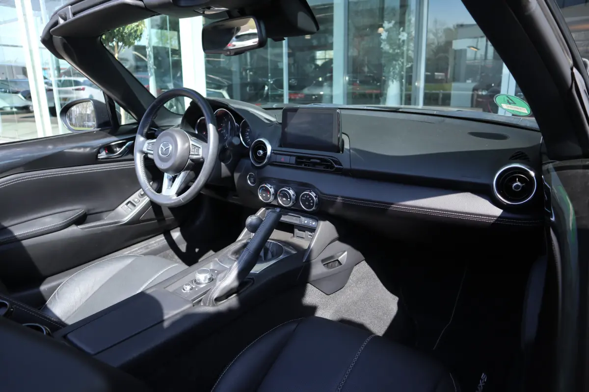 1.5 SkyActiv-G 132 Exclusive-Line Bose Audio / Leer / Clima / LED / Cruise