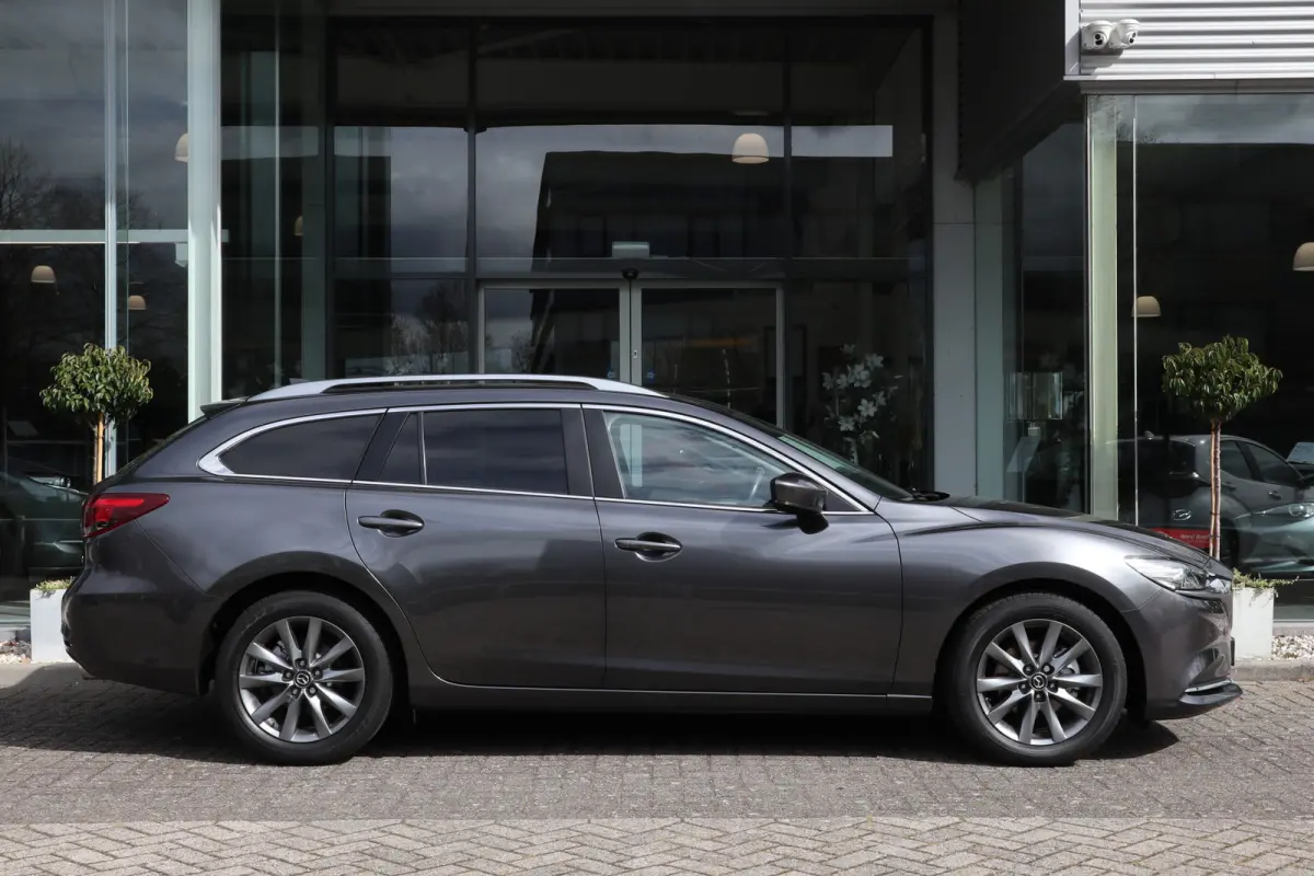 2.0 SkyActiv-G 165 Comfort Automaat / Navi / Clima / Cruise