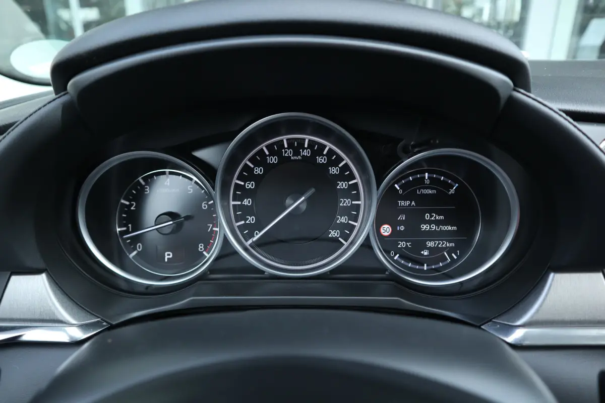 2.0 SkyActiv-G 165 Comfort Automaat / Navi / Clima / Cruise