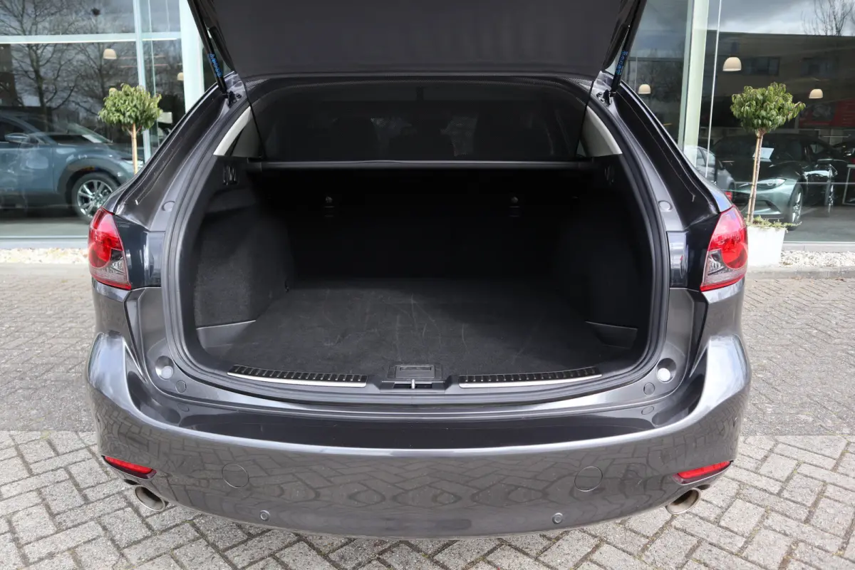 2.0 SkyActiv-G 165 Comfort Automaat / Navi / Clima / Cruise