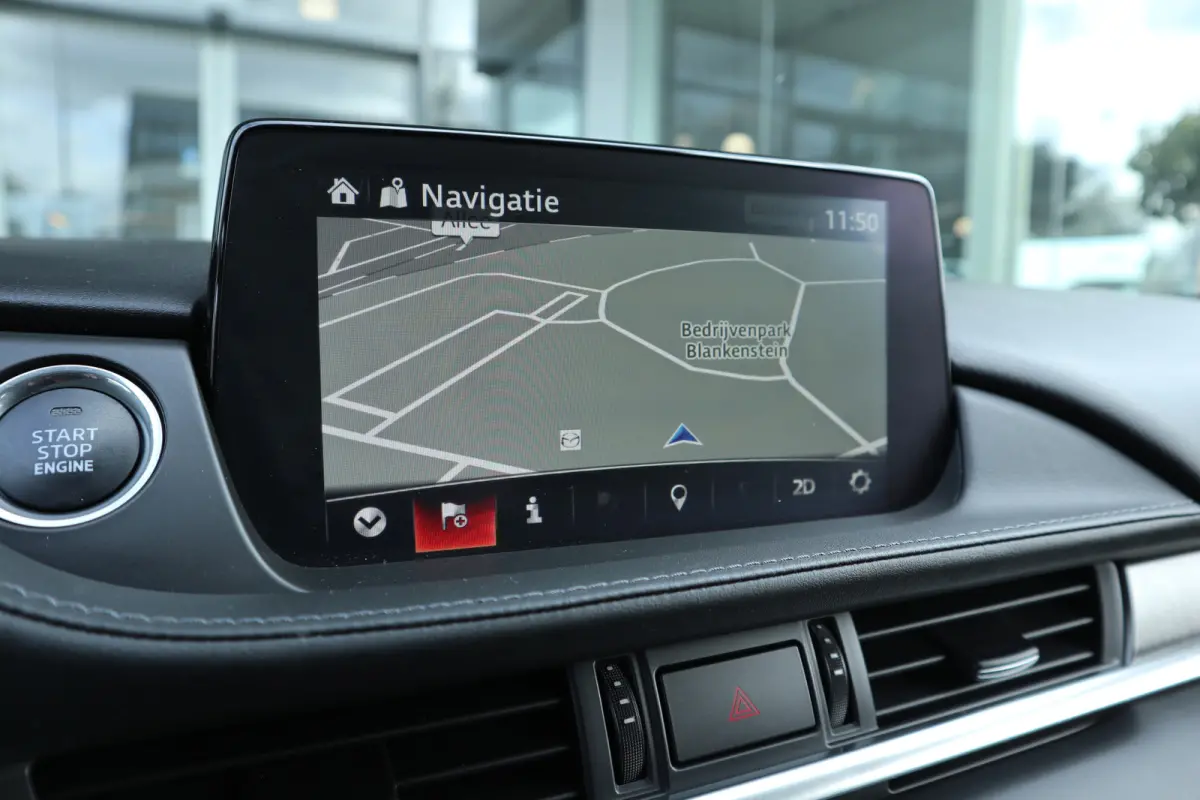 2.0 SkyActiv-G 165 Comfort Automaat / Navi / Clima / Cruise
