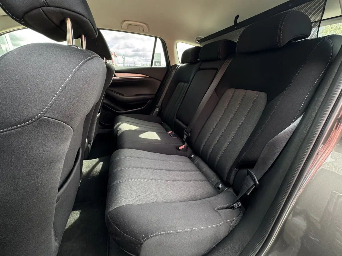 2.0 SkyActiv-G 165 Comfort Automaat / Navi / Clima / Cruise