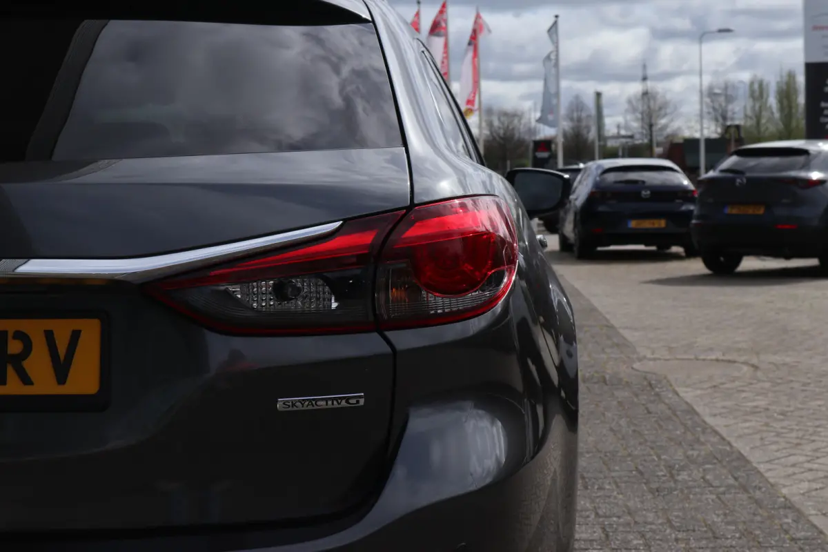 2.0 SkyActiv-G 165 Comfort Automaat / Navi / Clima / Cruise