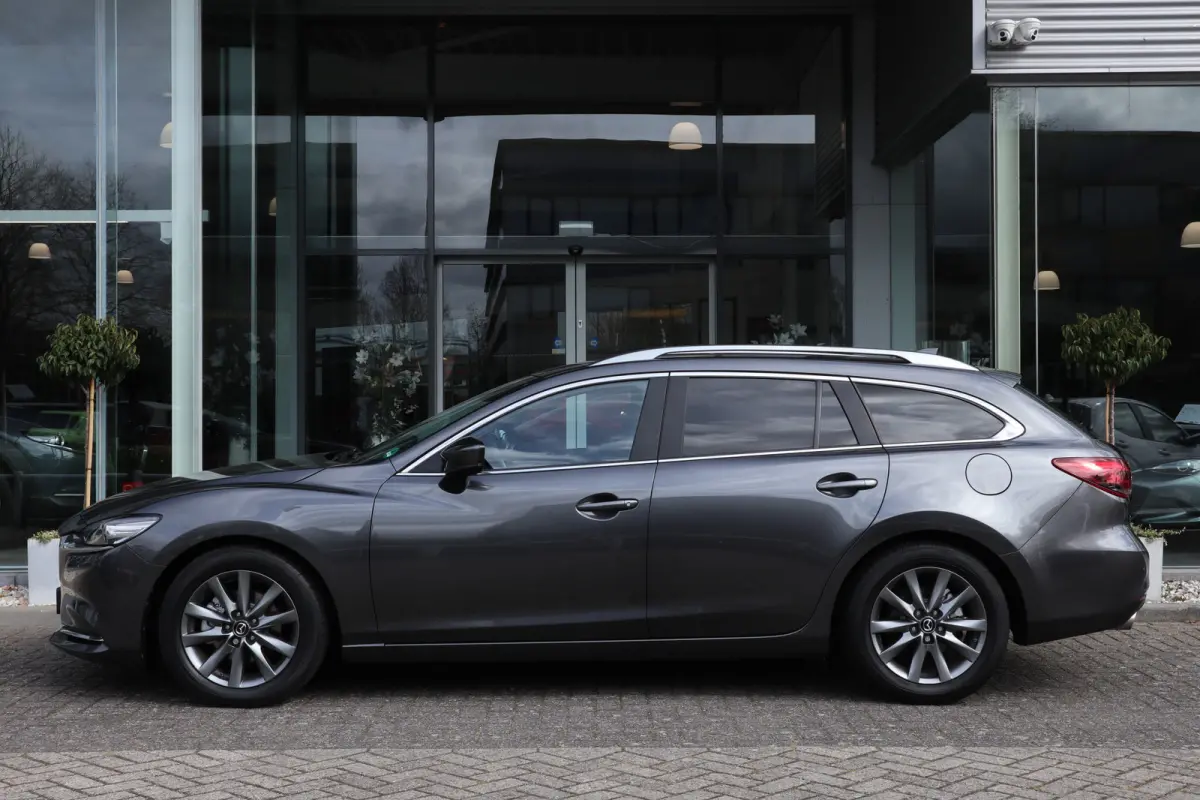 2.0 SkyActiv-G 165 Comfort Automaat / Navi / Clima / Cruise