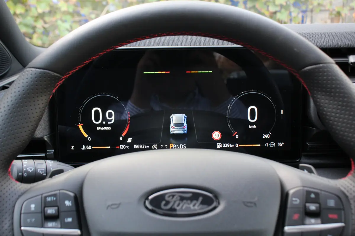 1.0EB ST-X | DIRECT RIJDEN! | NL-AUTO! | 1E EIGENAAR! | PERFORMANCE PACK | WINTERPACK | ADAPTIVE CRUISE | PANODAK | 360° CAMERA | LANE ASSIST | DEALER OH! | FORD PERFORMANCE STOELEN