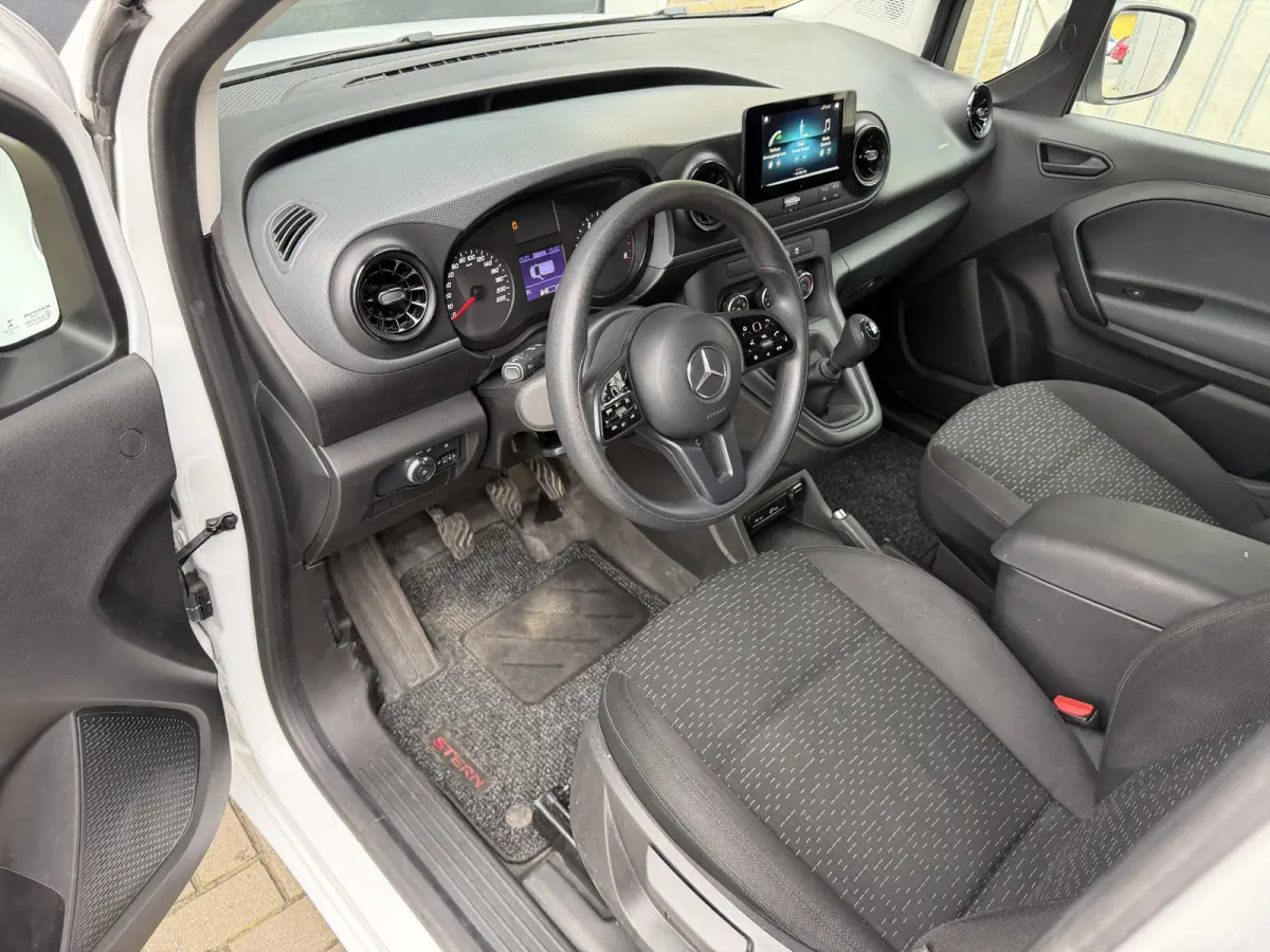 108 CDI Euro 6 L1 Pro CarPlay/cruise control/pdc