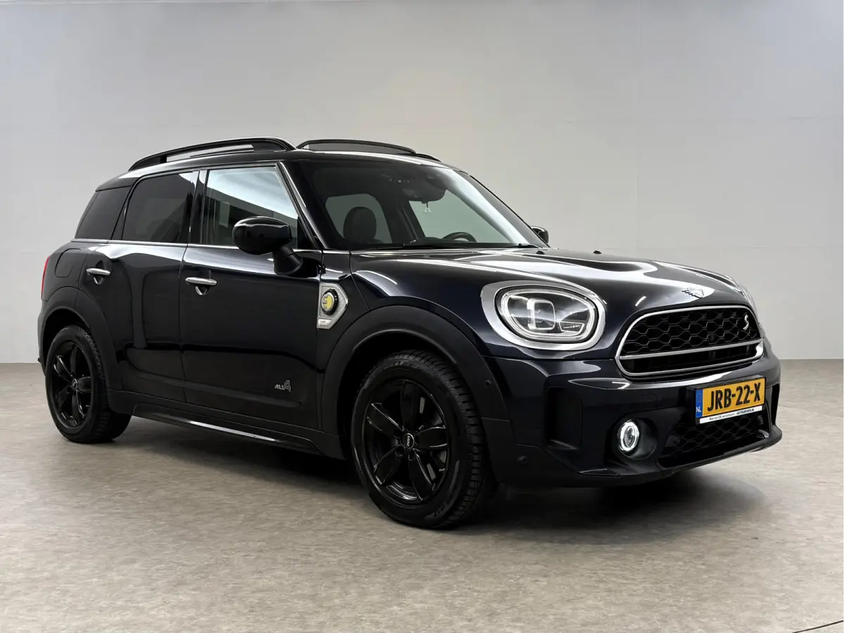 2.0 Cooper ALL4 Chili | Pano | Sfeer | Clima | Cruise | Carplay | Keyless | Parkeersens.