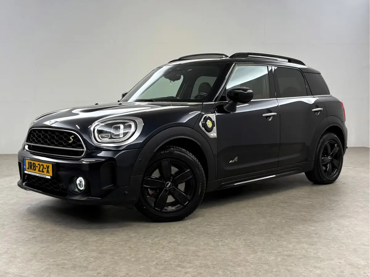 2.0 Cooper ALL4 Chili | Pano | Sfeer | Clima | Cruise | Carplay | Keyless | Parkeersens.