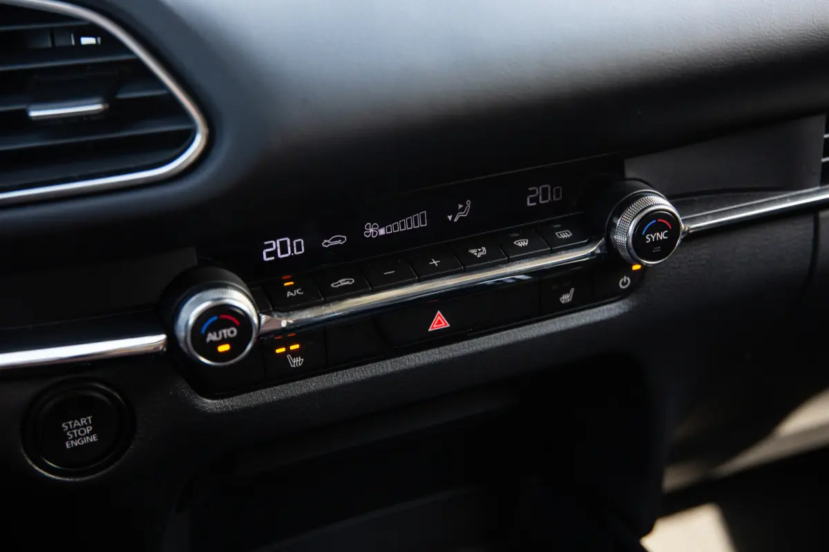 2.5 e-SkyActiv-G M Hybrid Homura , Head-up display, Adap. cruise, Carplay,