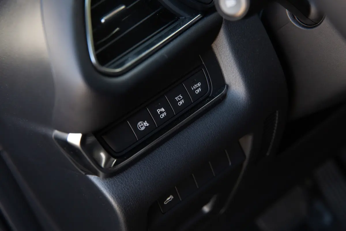 2.5 e-SkyActiv-G M Hybrid Homura , Head-up display, Adap. cruise, Carplay,