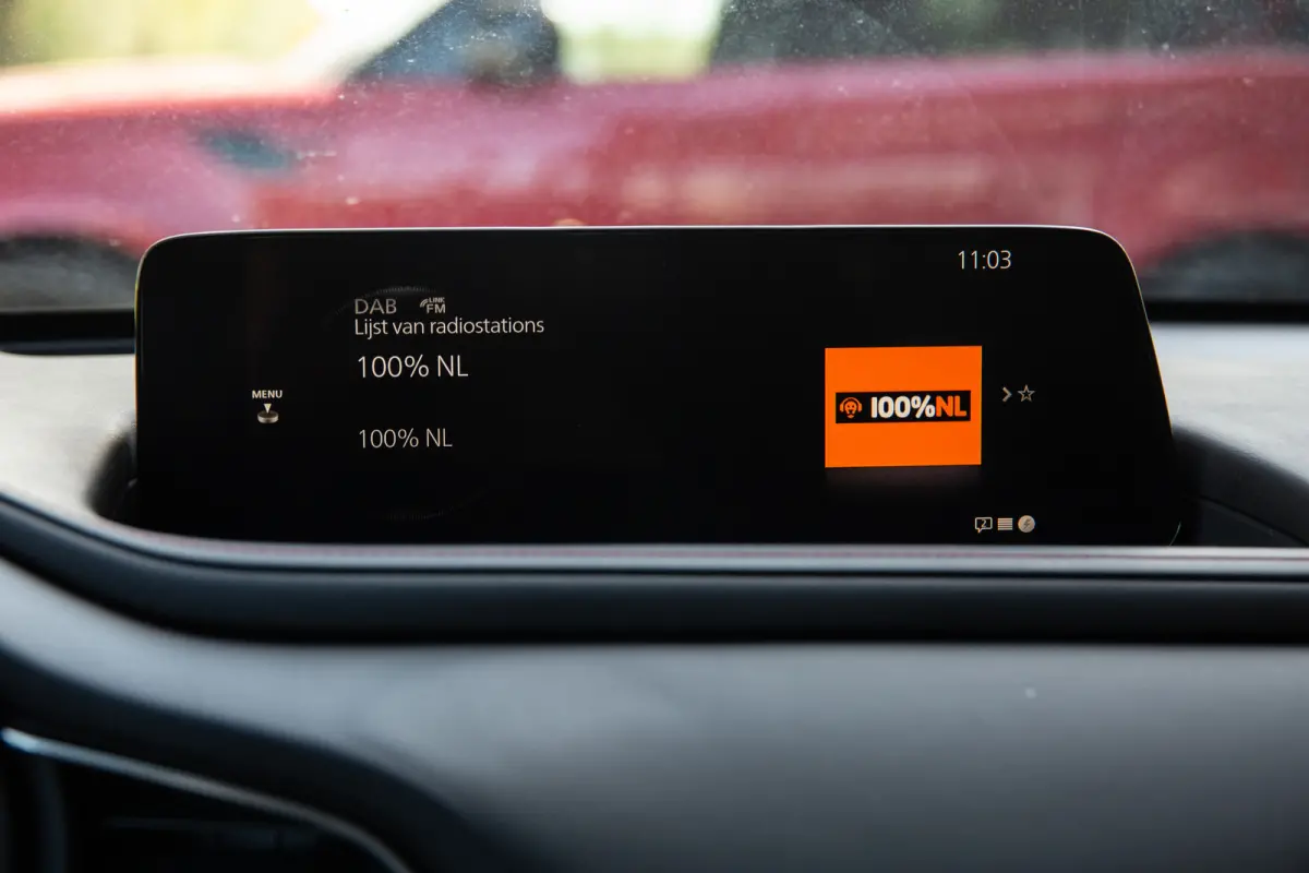 2.5 e-SkyActiv-G M Hybrid Homura , Head-up display, Adap. cruise, Carplay,