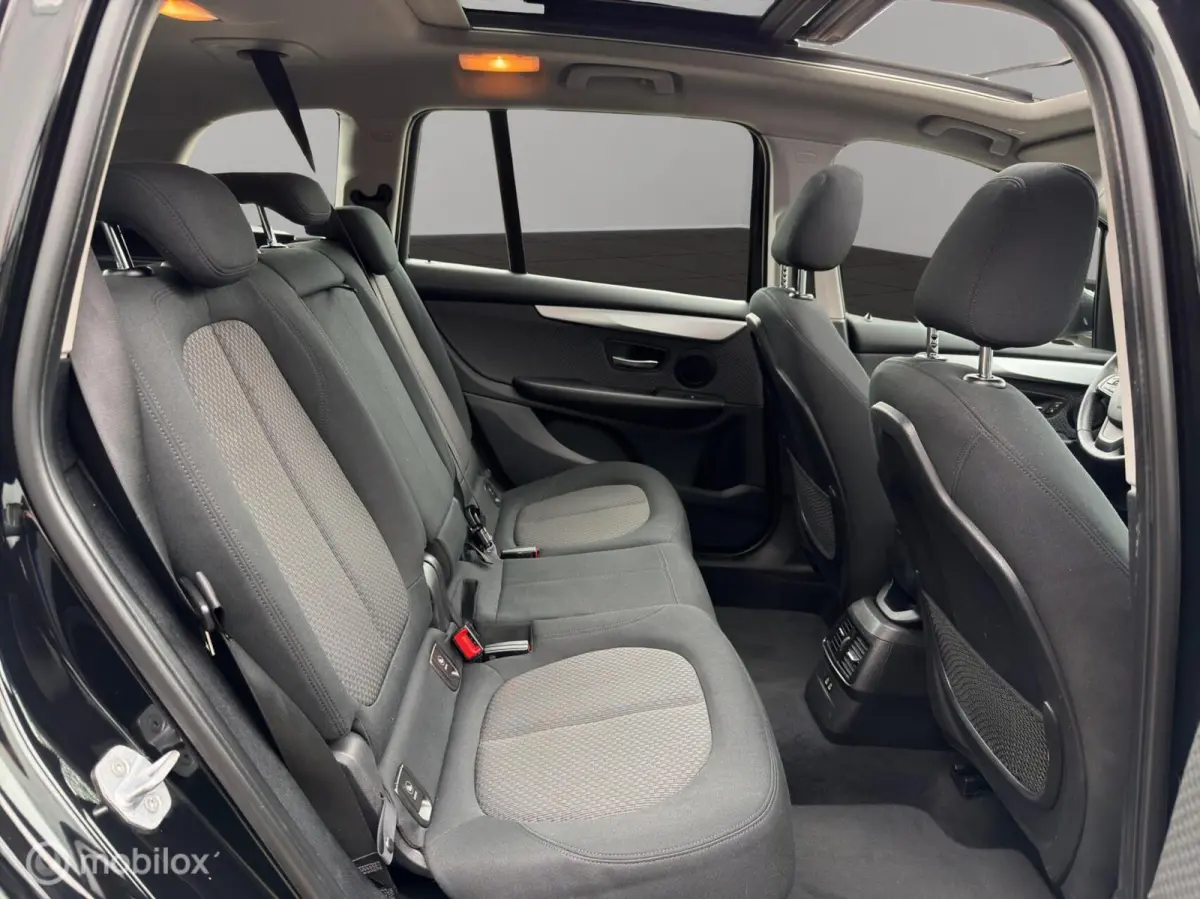 218i Executive / Panoramadak