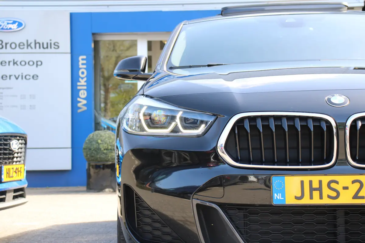xDrive25e High Executive | M SPORT | PANO DAK | 19'' LMV | LEDER ZETELS | STOELVERWARMING | DEALER OH | PRACHTIGE STAAT!