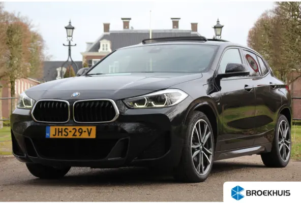 xDrive25e High Executive | M SPORT | PANO DAK | 19'' LMV | LEDER ZETELS | STOELVERWARMING | DEALER OH | PRACHTIGE STAAT!