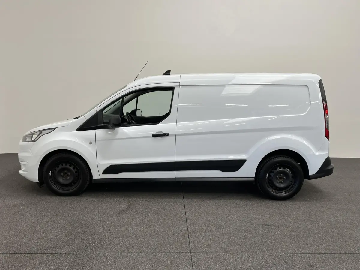 1.5 EcoBlue L2 Trend Automaat Airco Radio Cruise Control Parkeersensoren Achterklep Verwarmbare voorstoelen