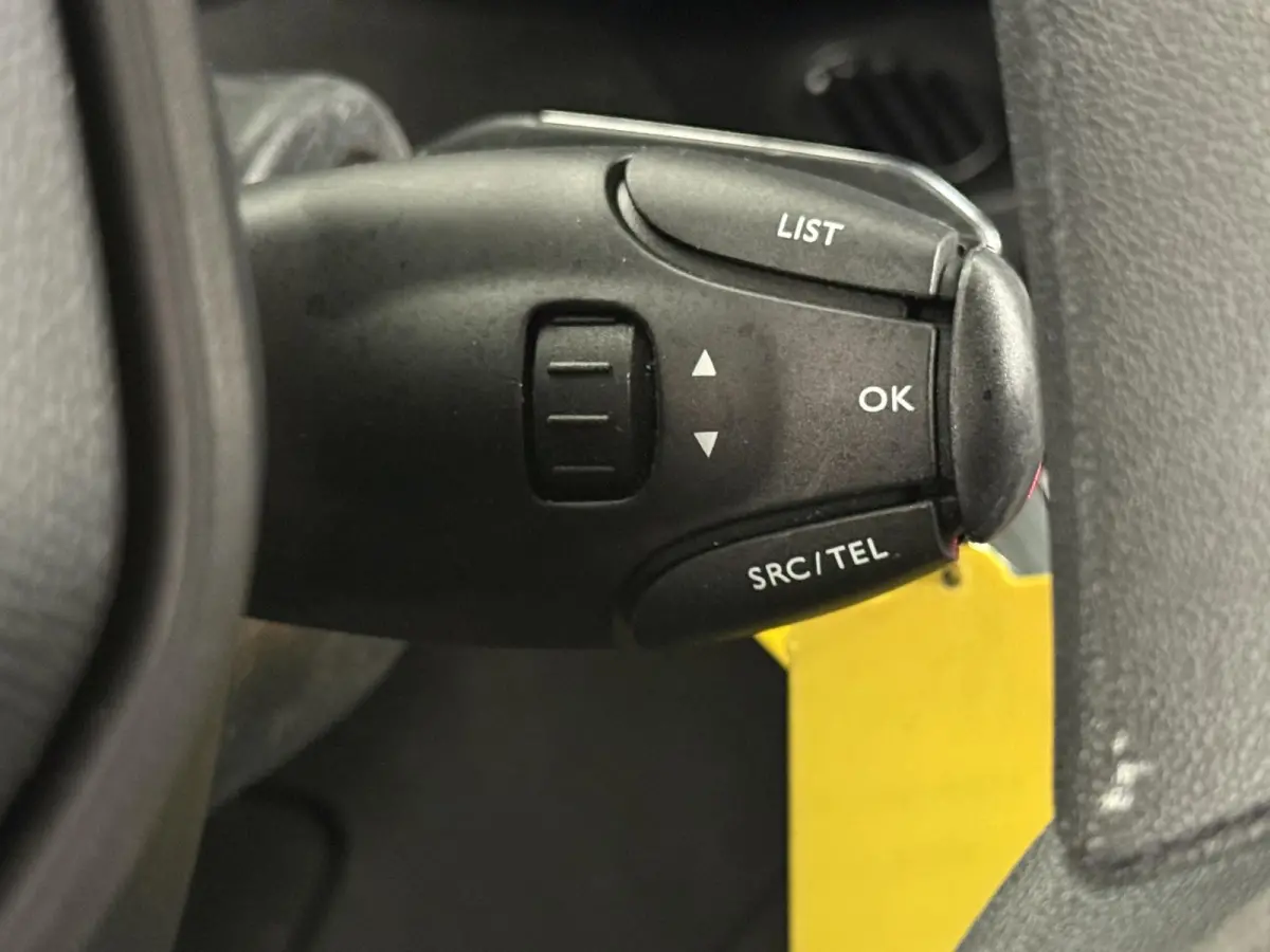 1.5 BlueHDI Premium Airco App-connect Parkeersensoren Trekhaak