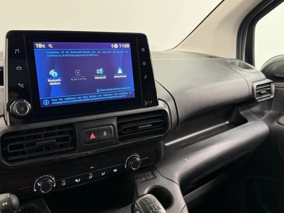 1.5 BlueHDI Premium Airco App-connect Parkeersensoren Trekhaak