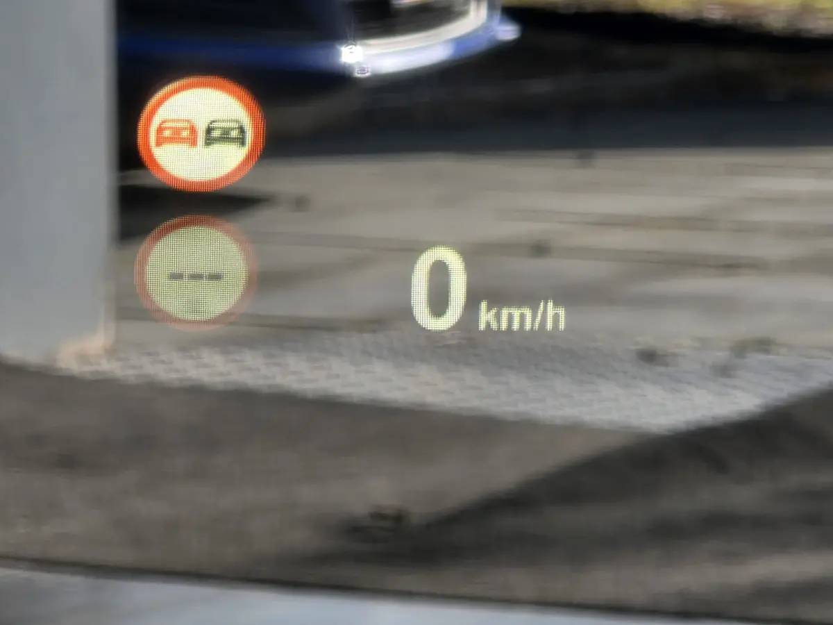 318i M-Sport Corporate Lease Automaat – Pano – HUD – Leder – Camera – NAP –