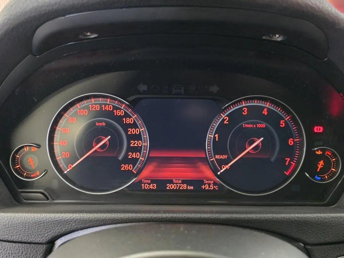 318i M-Sport Corporate Lease Automaat – Pano – HUD – Leder – Camera – NAP –