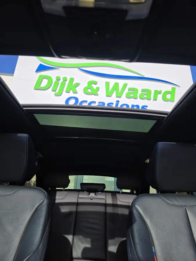 318i M-Sport Corporate Lease Automaat – Pano – HUD – Leder – Camera – NAP –