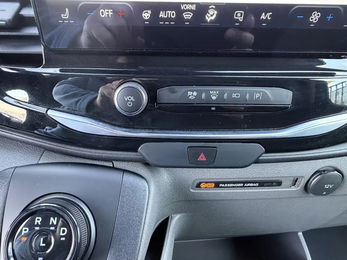 350 L2H2 270PK Trend 68 kWh 317 KM WLTP CarPlay/cruisecontrol/stoelverwarming
