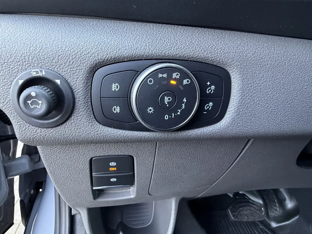 350 L2H2 270PK Trend 68 kWh 317 KM WLTP CarPlay/cruisecontrol/stoelverwarming