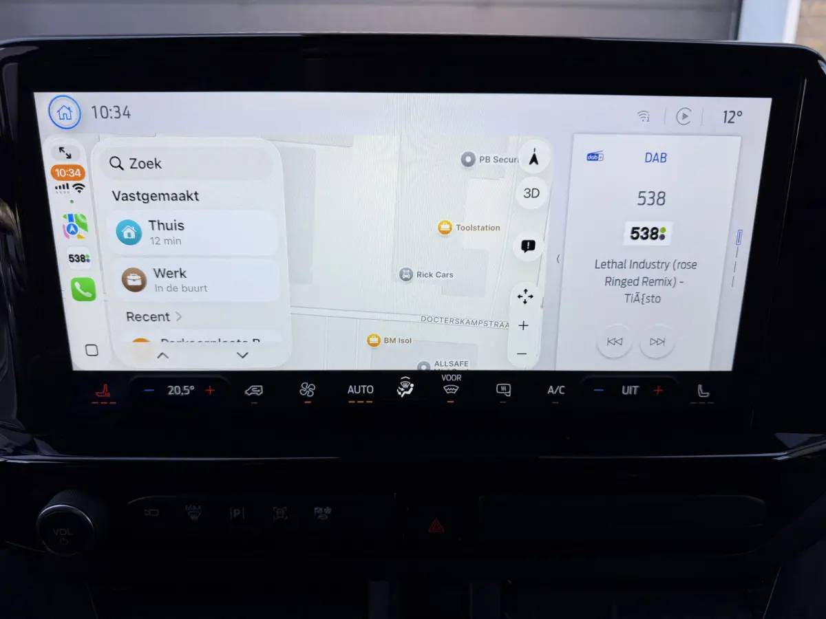 Cust. 320 L2H1 Sport 218PK 65 kWh CarPlay/stoelverwarming/navi/camera