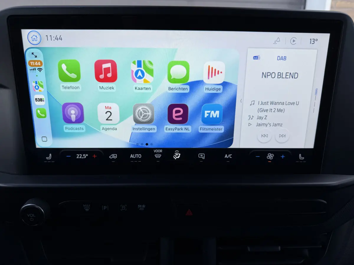320 2.0 TDCI 140 PK Euro 6 L2H1 Trend CarPlay/Stoelverwarming/cruise control