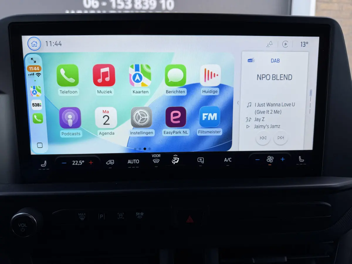 320 2.0 TDCI 140 PK Euro 6 L2H1 Trend CarPlay/Stoelverwarming/cruise control