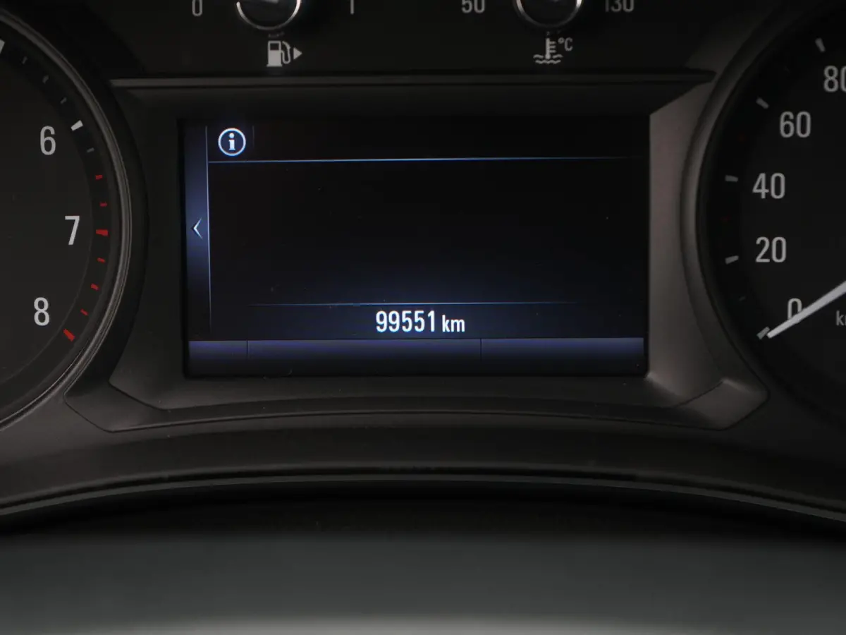 1.4 Turbo Online Edition AUTOMAAT | NAVIGATIE | APPLE CARPLAY | CAMERA | CRUISE | CLIMA | STOELVERWARMING | RADIO | BLUETOOTH | LMV | PDC | 12 MAANDEN BOVAG GARANTIE |