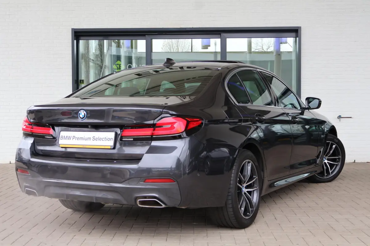 545e xDrive | M Sport | Panorama Dak | Stoelverwarming