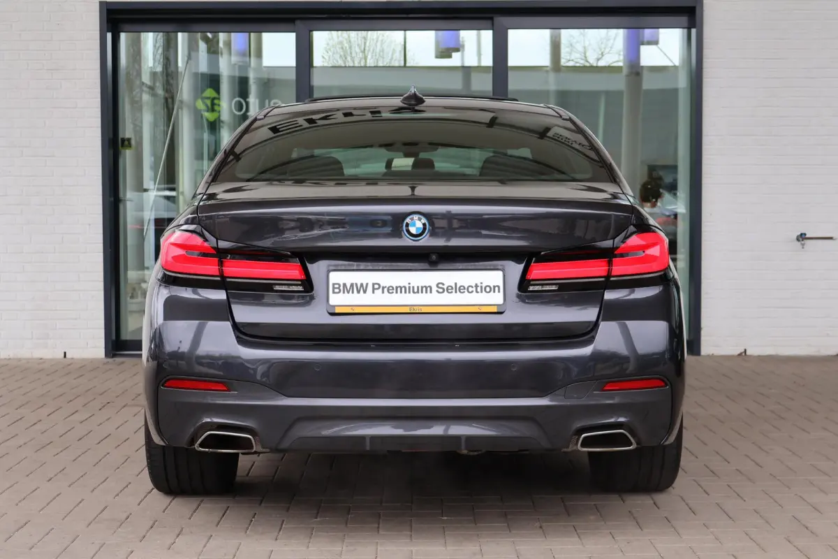 545e xDrive | M Sport | Panorama Dak | Stoelverwarming