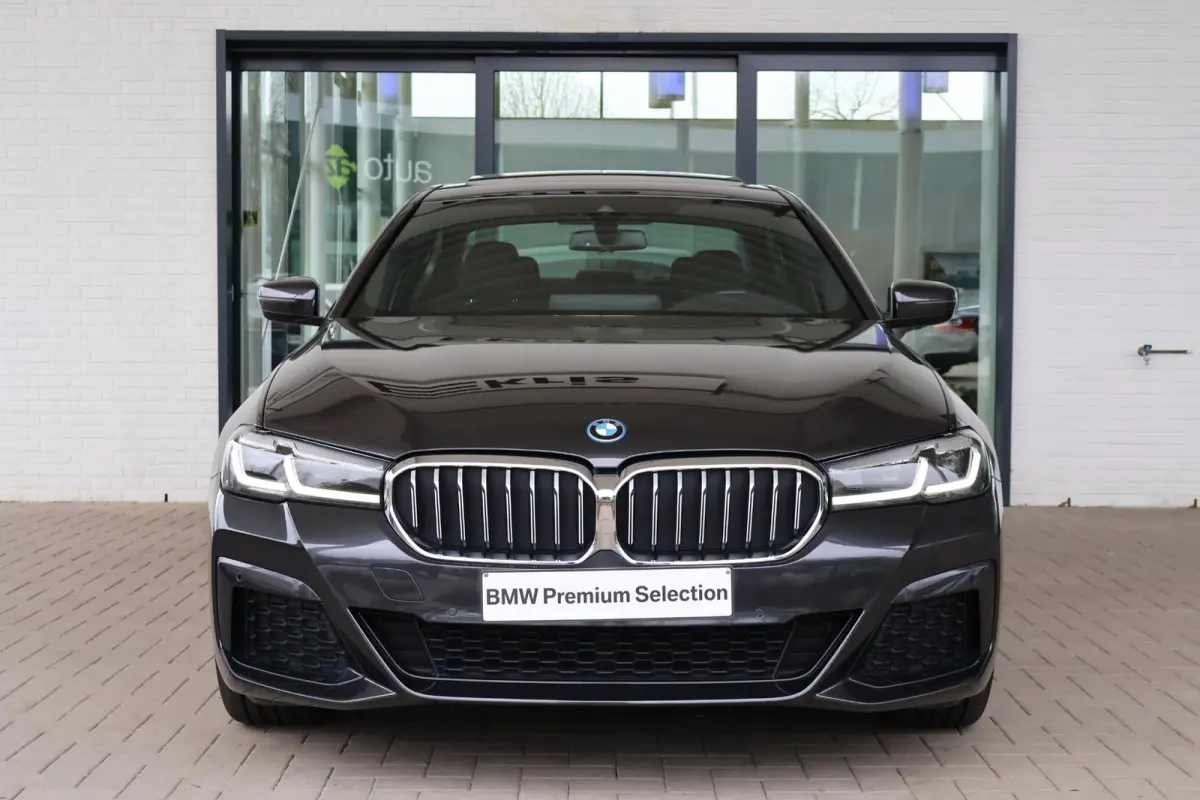 545e xDrive | M Sport | Panorama Dak | Stoelverwarming