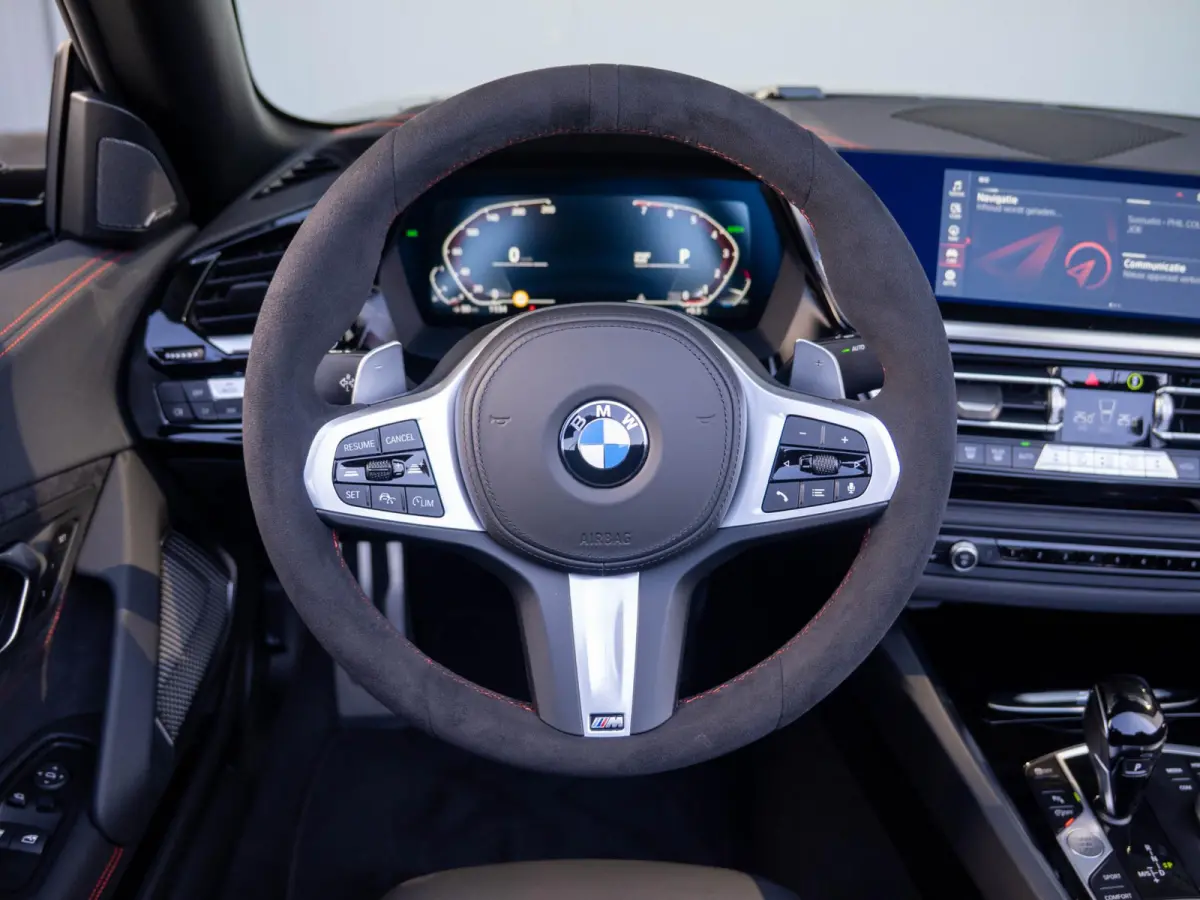 sDrive20i | Final Edition | Safety Pack | Head-up Display | Harman Kardon
