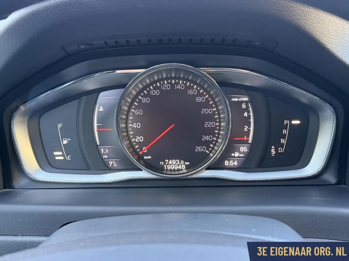 2.0 T4 AUT Polar+ Schuifdak Xenon Leder Trekhaak