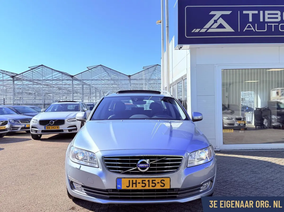 2.0 T4 AUT Polar+ Schuifdak Xenon Leder Trekhaak