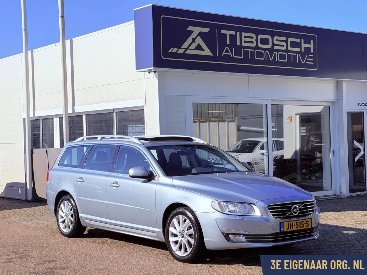 2.0 T4 AUT Polar+ Schuifdak Xenon Leder Trekhaak
