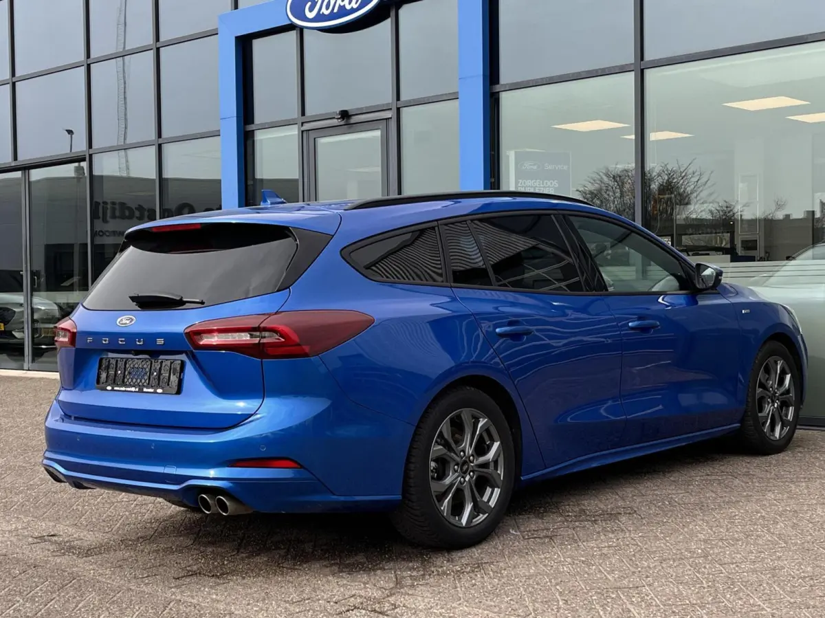 1.0 EcoBoost Hybrid ST Line 155PK Automaat Winterpack Cruise Camera Parkeersensoren Climate Full-LED Keyless Privacy Glass *1500KG Trekgewicht*