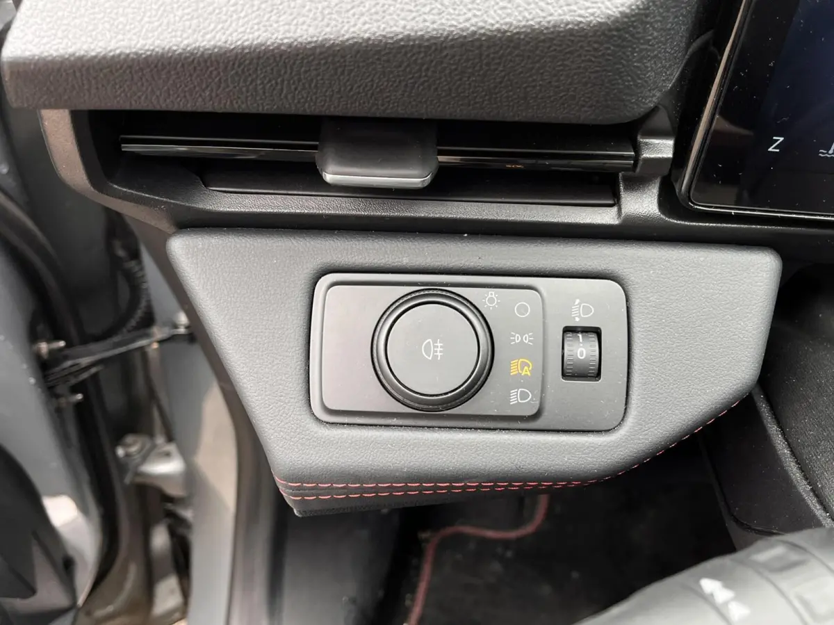 1.0 EcoBoost ST-Line X 125PK Automaat Trekhaak Winterpack Camera Cruise Navi B&O Climate Keyless Elek. Achterklep Full-LED Privacy Glass *Sportieve looks*