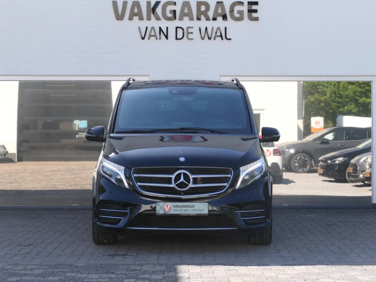 250d Lang Avantgarde Edition | AMG | Panoramadak | 360°-camera | Standkachel | Burmester | Carbon interieur | Trekhaak | Dodehoek detectie | Elektrische schuifdeuren + achterklep