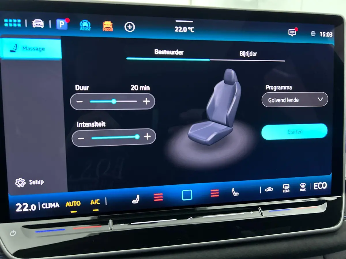 1.5 eHybrid R-Line Edition | 204pk | Trekhaak inklapbaar | Panoramaschuif-kanteldak | Black Style Pakket | adaptieve cruise control | climatronic (automatische airco) |