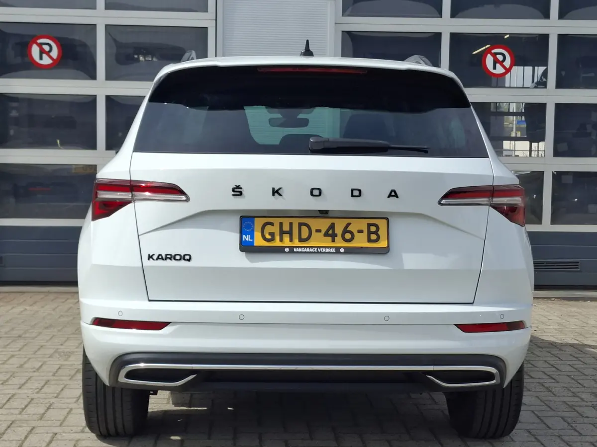 1.5 TSI ACT Sportline Business | Android/Apple Carplay | Adaptive Cruise Control | LMV 18" | Achteruitrijcamera | PDC V+A | Elektrische kofferbak | Climate control
