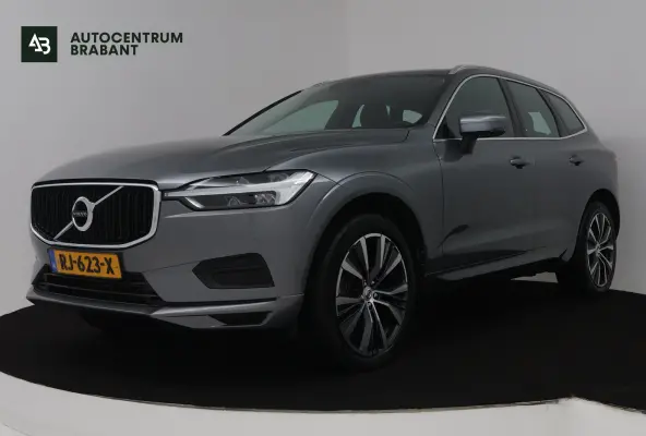 2.0 T5 AWD Momentum (TREKHAAK, STOELVERWARMING, ELEKTR STOELEN, CRUISE CONTROL, PARKEERSENSOREN)