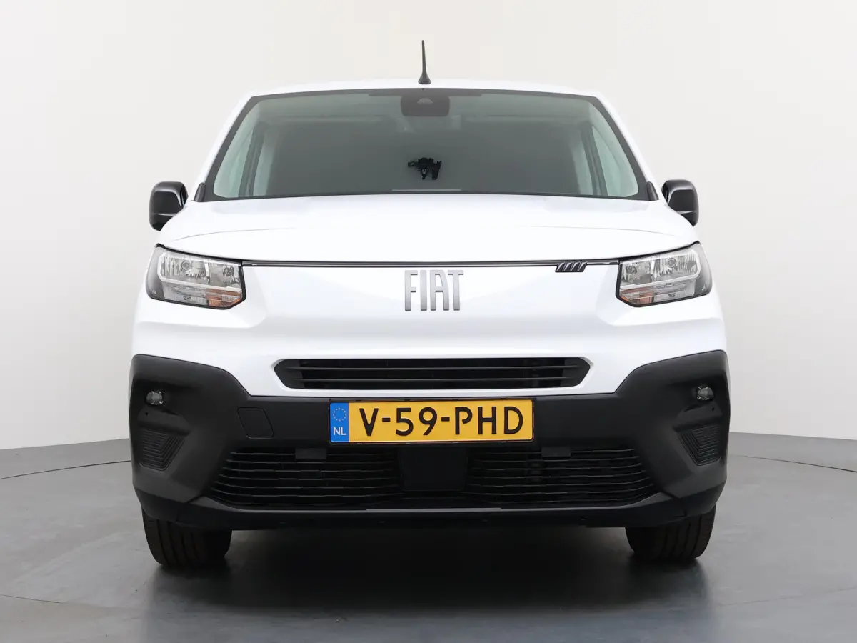 L2 1.5 100pk Camera | PDC | AIRCO | CARPLAY | NAVI |