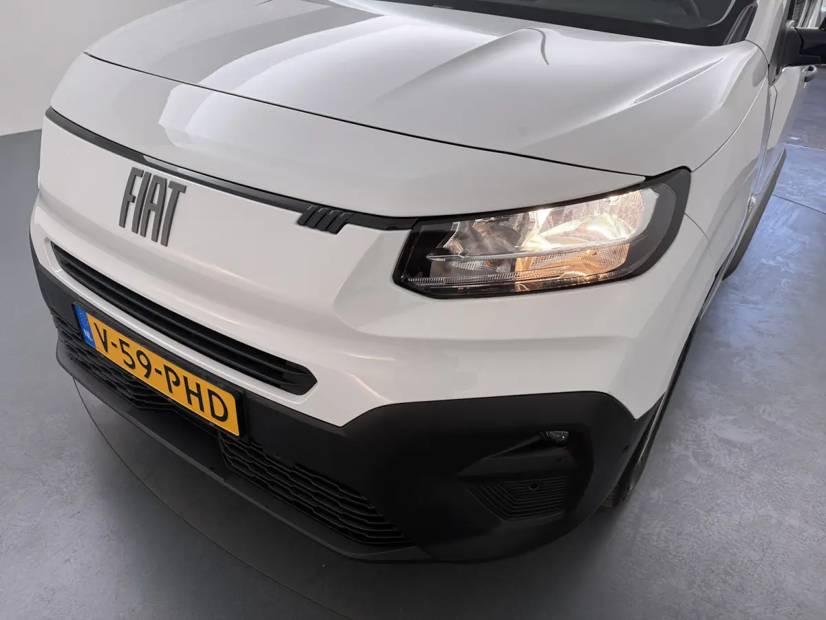 L2 1.5 100pk Camera | PDC | AIRCO | CARPLAY | NAVI |