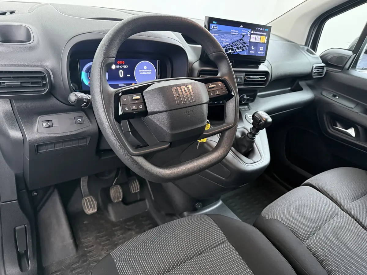 L2 1.5 100pk Camera | PDC | AIRCO | CARPLAY | NAVI |