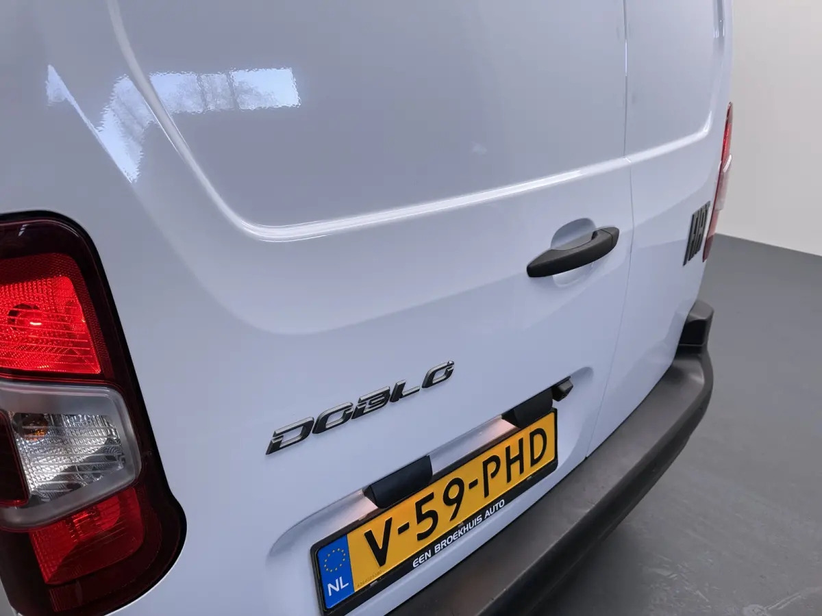 L2 1.5 100pk Camera | PDC | AIRCO | CARPLAY | NAVI |