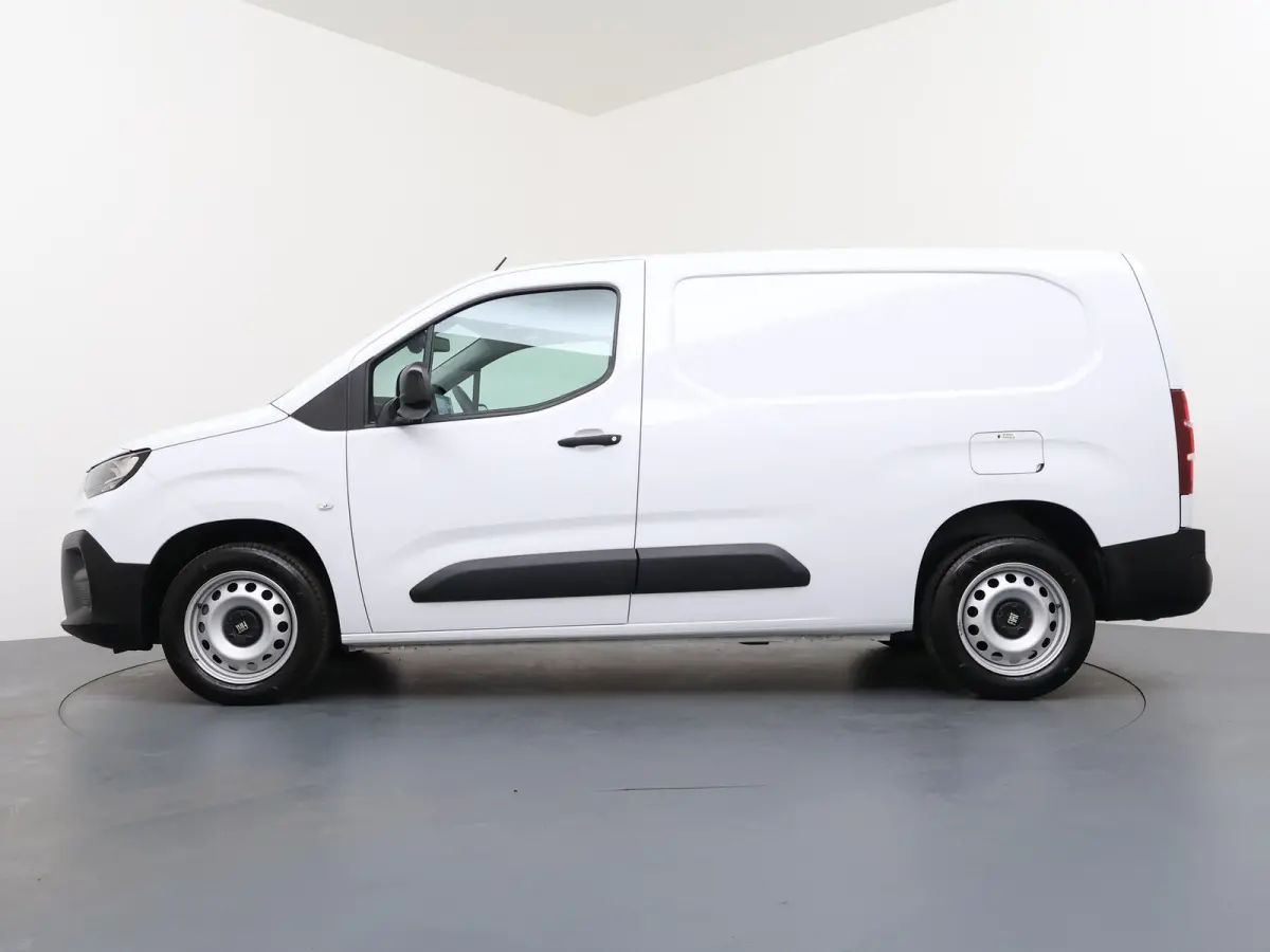 L2 1.5 100pk Camera | PDC | AIRCO | CARPLAY | NAVI |