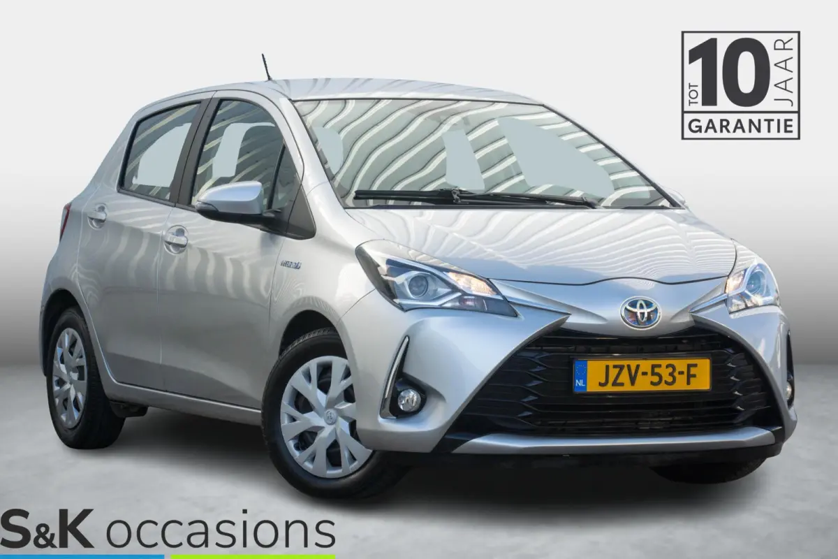 1.5 Hybrid Navi PDC tot 10 jaar garantie