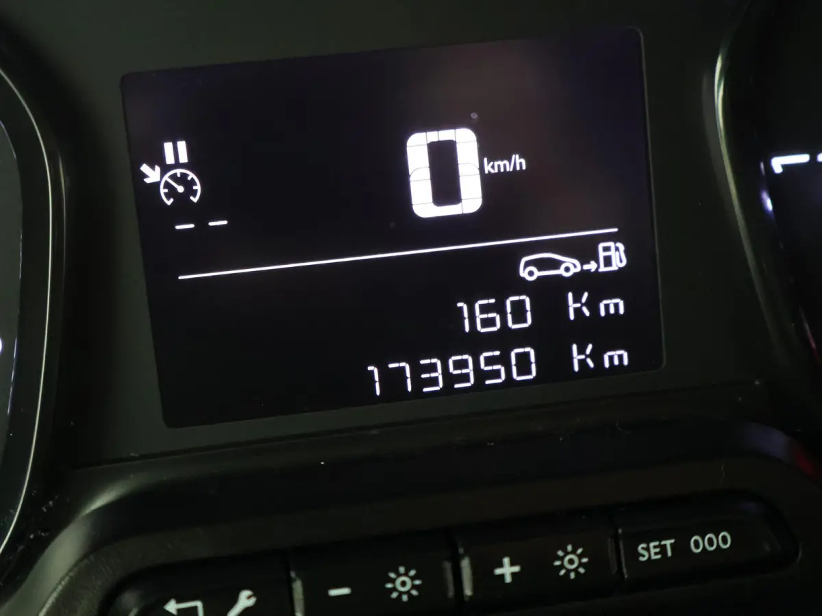 2.0 D-4D NAVIGATOR APPLE CARPLAY | CRUISE | NAVIGATIE | PDC